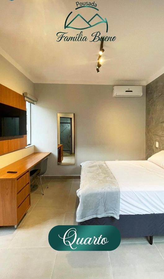 Pousada Familia Bueno Monte Alegre do Sul Ngoại thất bức ảnh